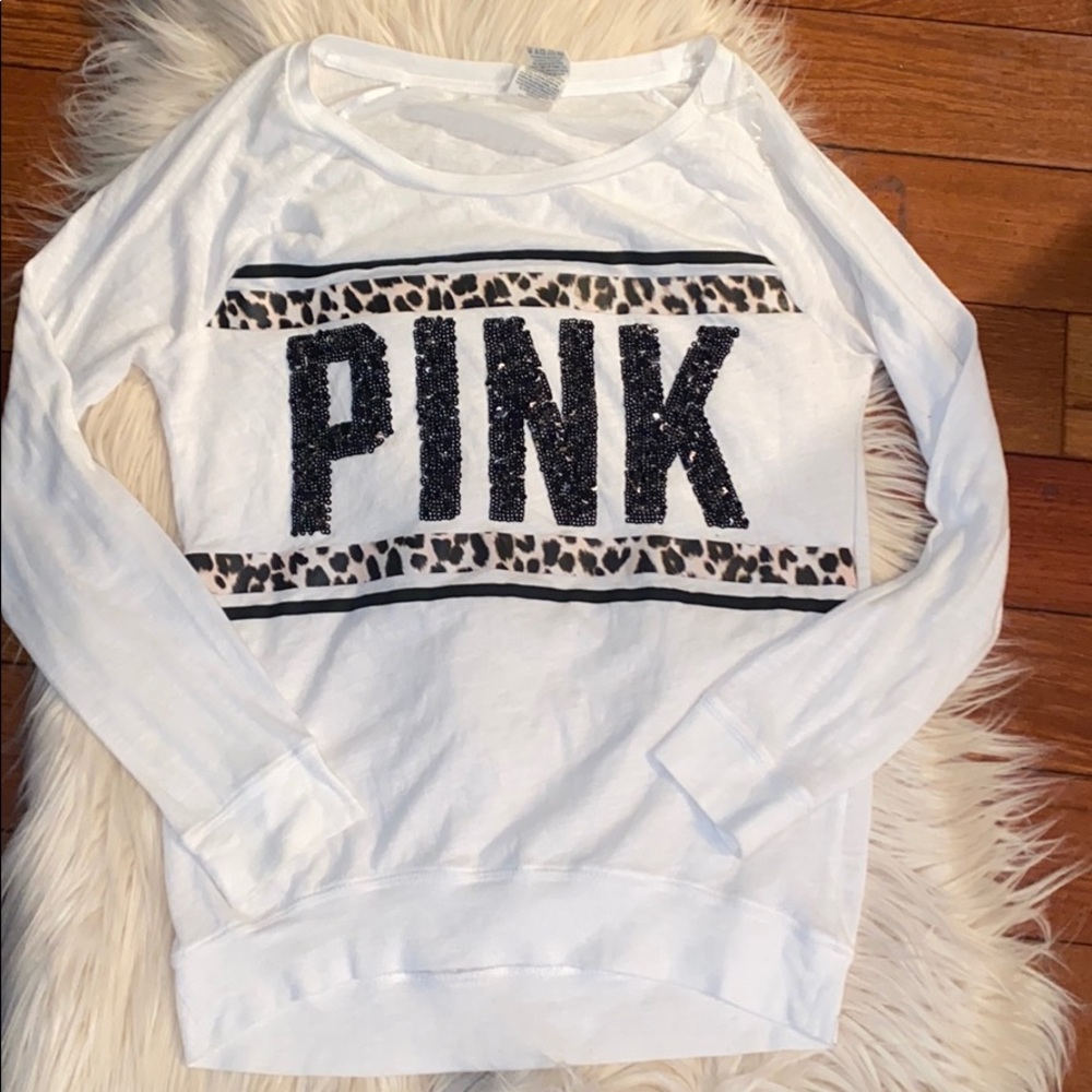Victoria’s Secret Pink long sleeve crew neck tee
